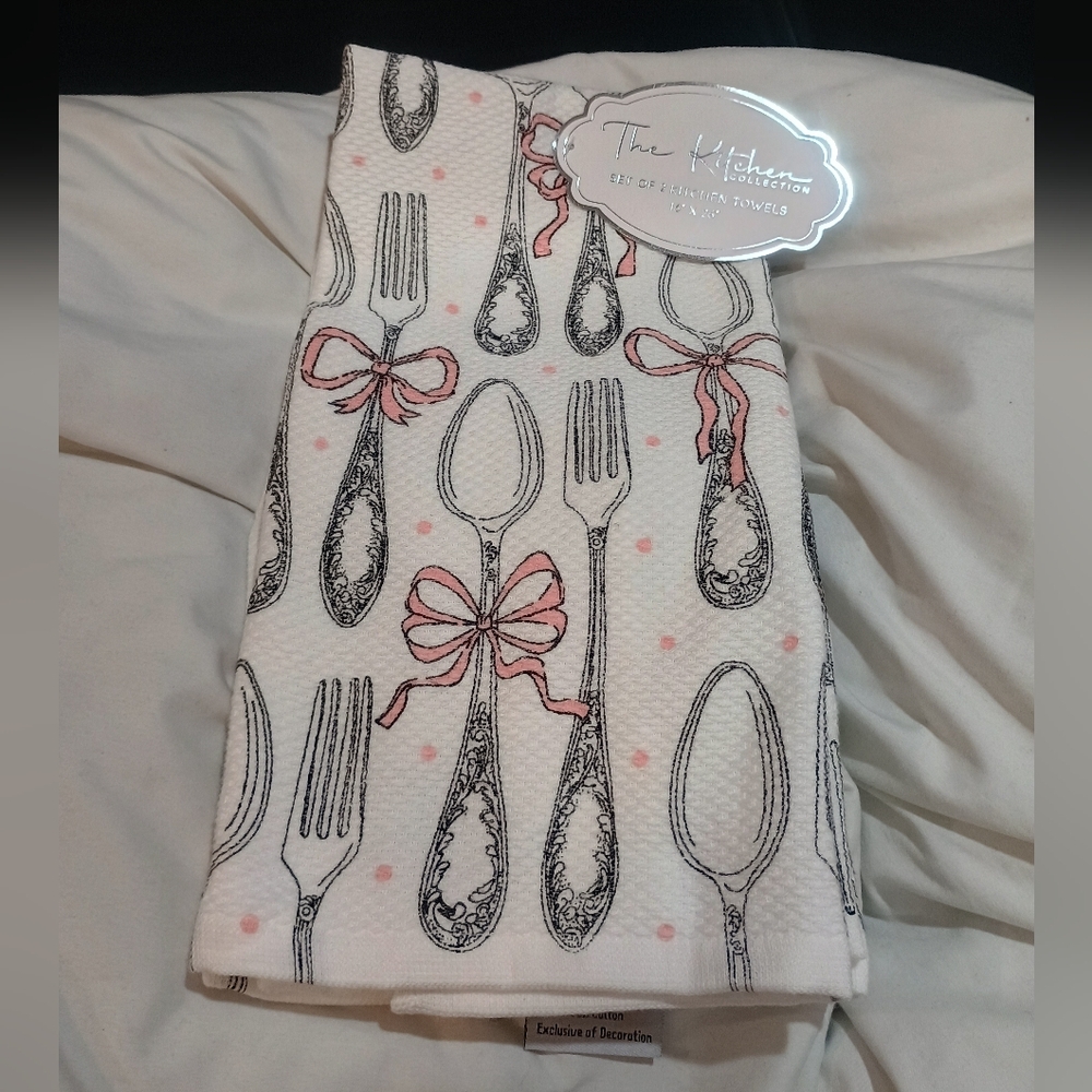 New The Kitchen Collection Utensil & Bow Pattern Kitchen Towel - White and Pink